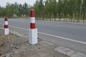内蒙古公路桩水泥制品